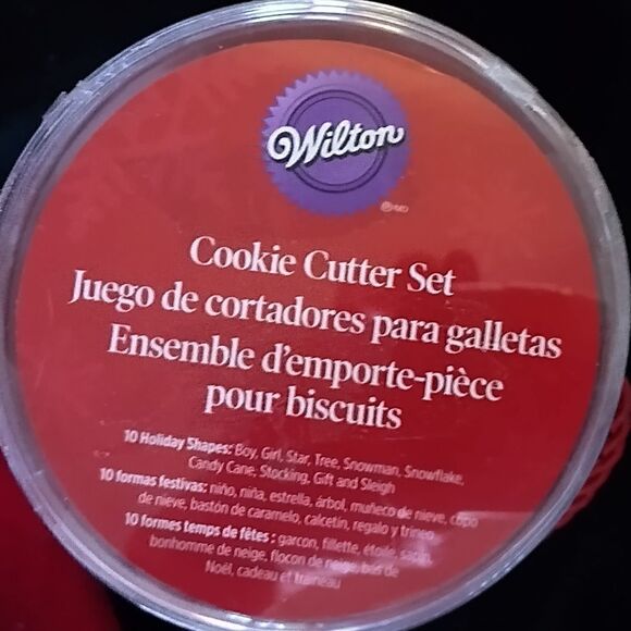 WILTON Christmas COOKIE CUTTERS Set of 10 . RED METAL in Tube - Picture 3 of 7